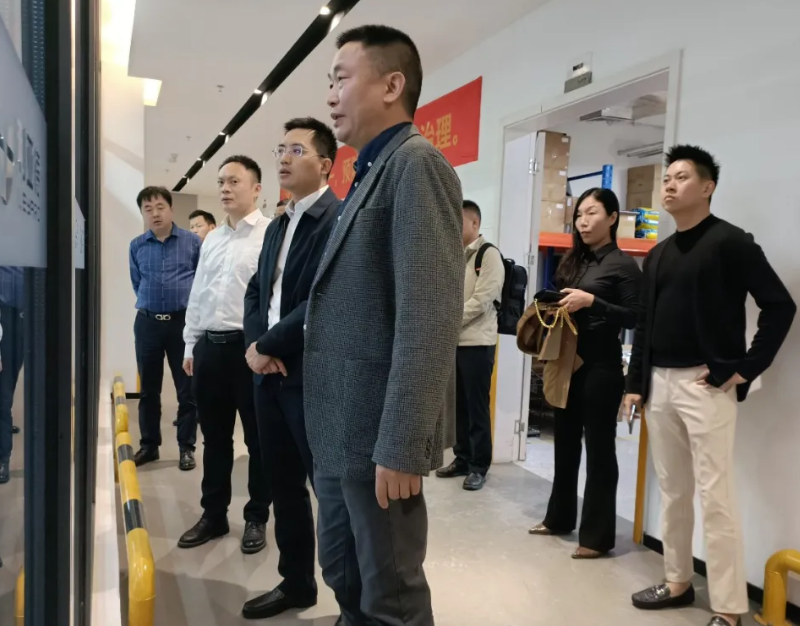 萍乡市经开区向导考察贝斯特集团南方总部